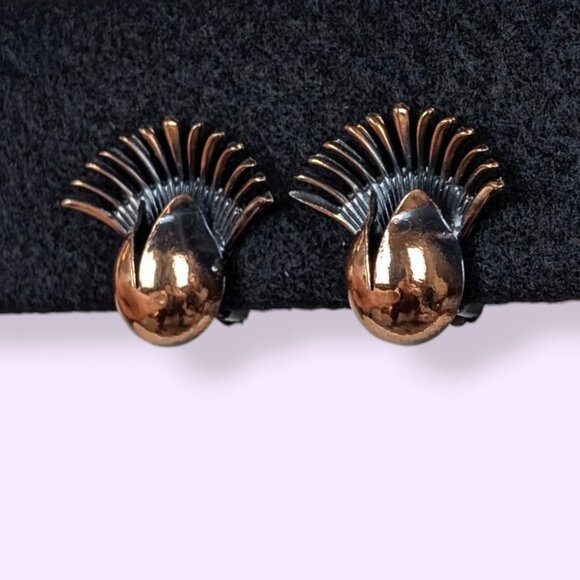 V. Copper Tone Clip On Earrings - Picture 3 of 5
